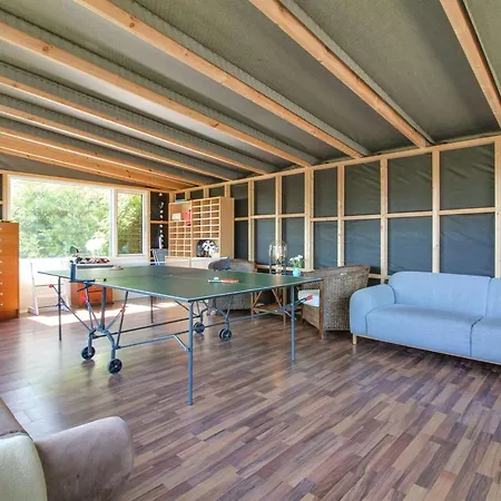 Bistra - 400m From The Sea By Interhome *